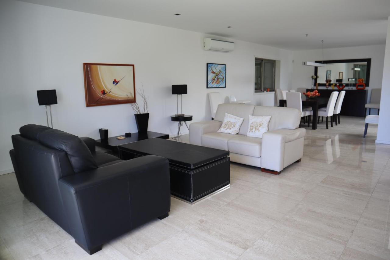 Villa Dos Salgados, 5Bdr, Beach Front, Near Salgados Golf Club 吉亚 外观 照片